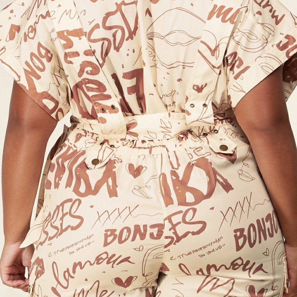 New L’atise by Amy Plus Size Graffiti Print Jumpsuit with Cap Sleeves - Picture 5 of 8